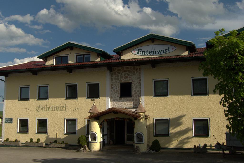 Landgasthof Entenwirt Tarsdorf Dış mekan fotoğraf